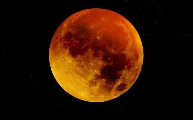 How to Photograph the Super Blue Blood Moon