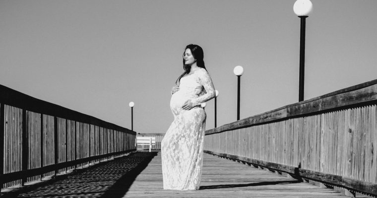 4 Tips For Photographing Expecting Mothers